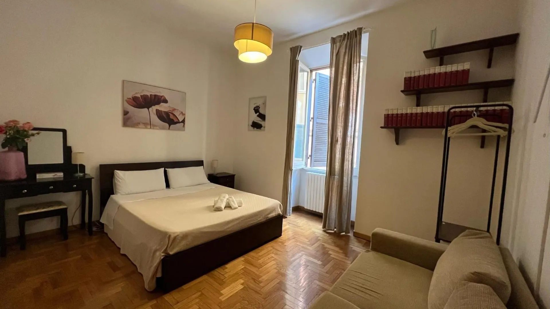 Rome Charming Apartment