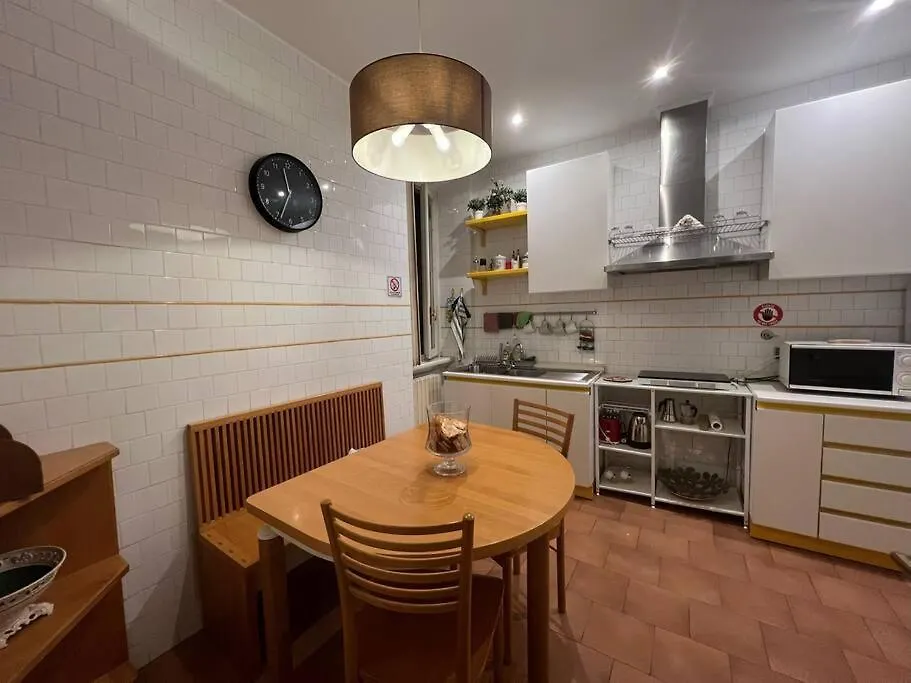 Rome Charming Apartment