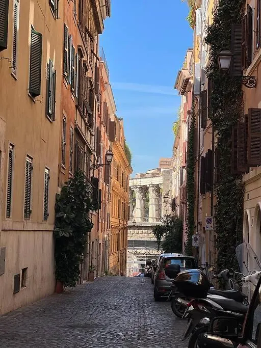 Rome Charming Apartment
