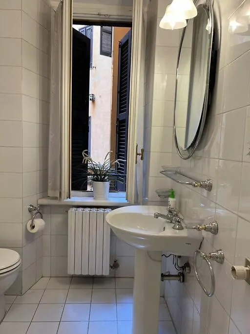 Rome Charming Apartment