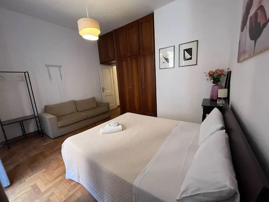 Rome Charming Apartment 0*,